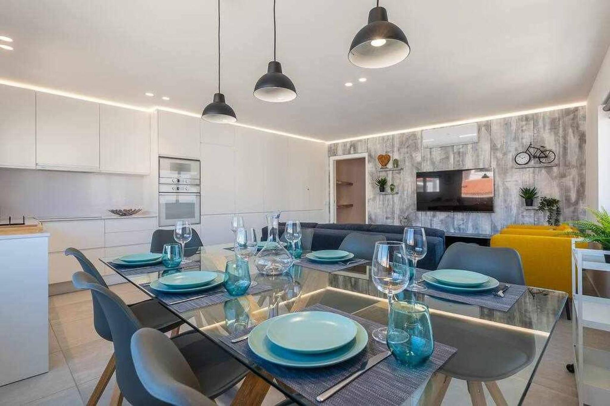 Central Town 2-Bedroom Apartment Албуфейра Екстер'єр фото